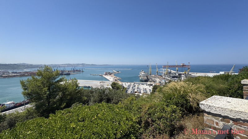 Ancona_uitzicht op de haven Ancona_uitzicht op de haven