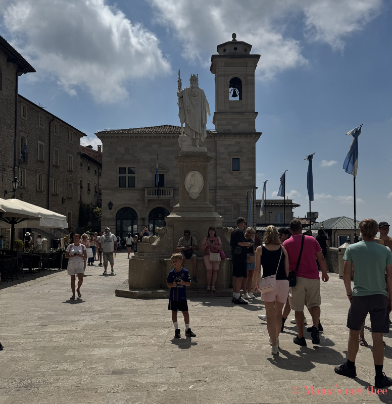 San Marino_ Piazza della Libertà San Marino_ Piazza della Libertà