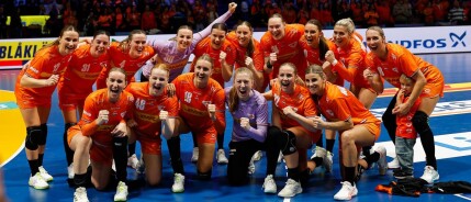 Kruisbandblessure bij TeamNL: achter de schermen met de handbaldames