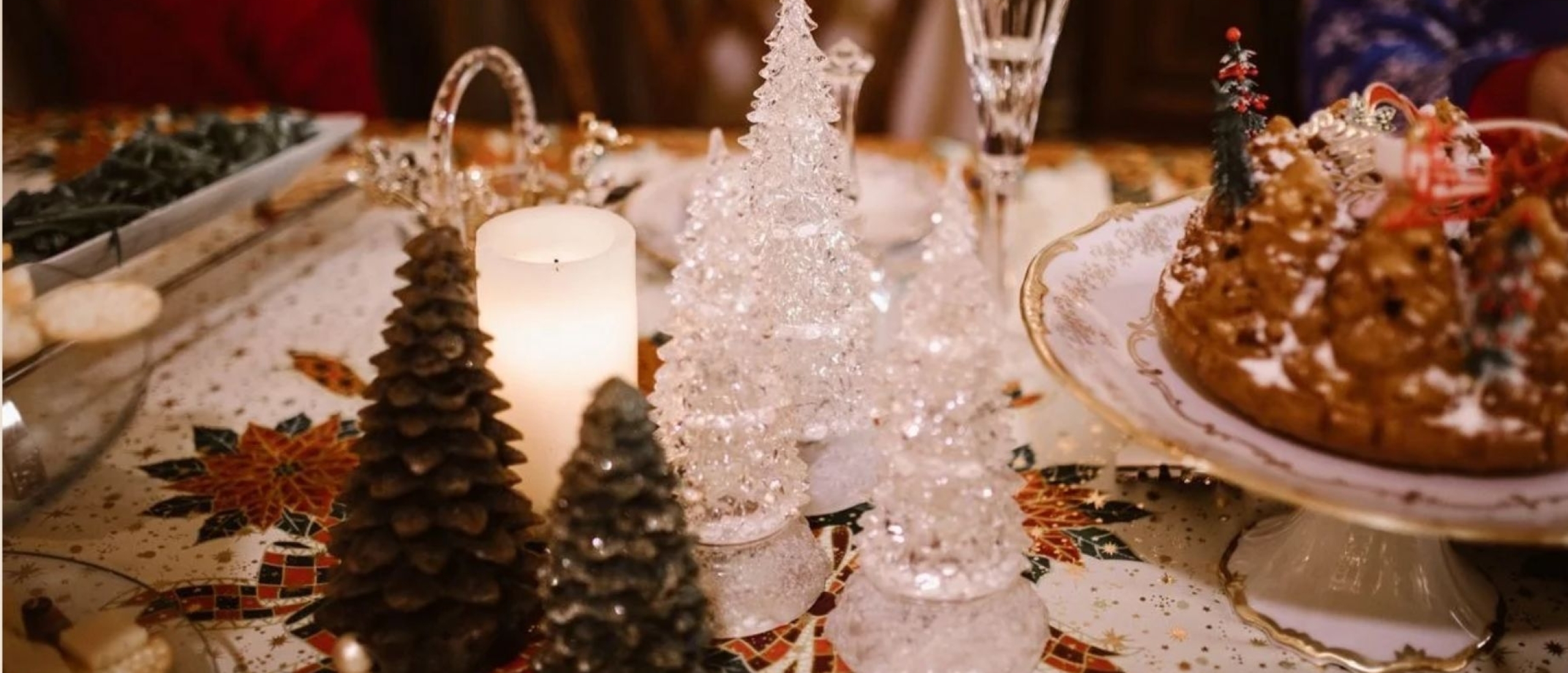 Een kerstkleed ligt niet één avond, maar vaak wel zes weken op tafel