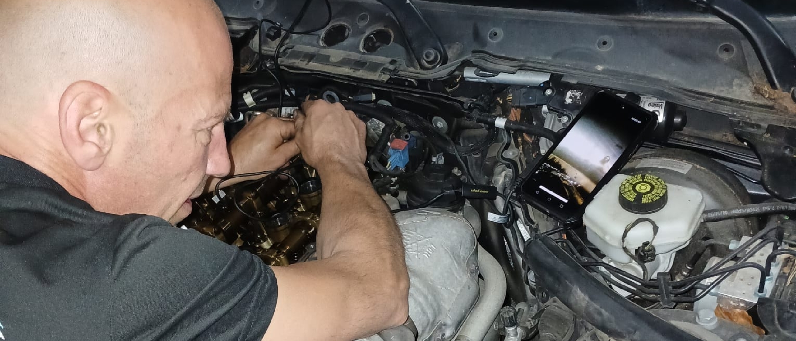 N13 scheur in cilinderkop | Garage Woest