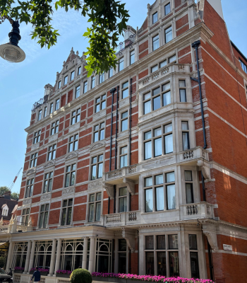 Hélène Darroze at The Connaught***