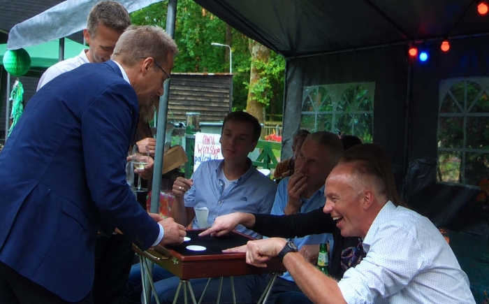 goochelaar balletje balletje maar dan net even anders
