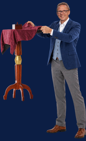 goochelact met zwevende tafel goochelact met zwevende tafel