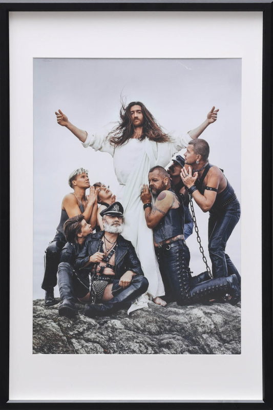 Veropet, Sermon on the mount by Élisabeth Ohlson Wallin from the series Ecce Homo Veropet, Sermon on the mount by Élisabeth Ohlson Wallin from the series Ecce Homo