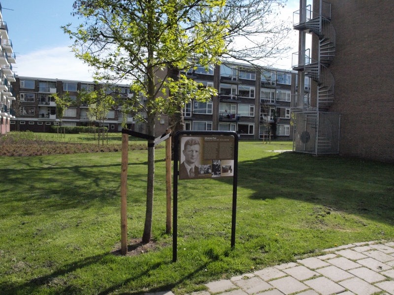 staande informatiepanelen verzetsstrijders Gemeente Gouda staande informatiepanelen verzetsstrijders Gemeente Gouda