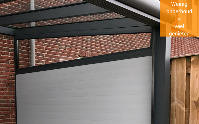aluminium zijwand met onderhoudsvriendelijke rabatdelen en spiekozijn eenvoudig te onderhouden aluminium rabatdelen