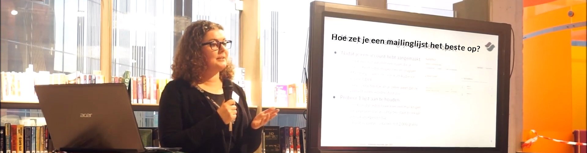 Saskia tijdens Mailchimp presentatie Albedo Network sessie Mailchimp presentatie Saskia Smit