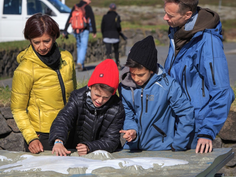 Thingvellir Travel2iceland.be familie rondreis ijsland