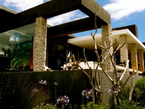 De villa is op een Top locatie Villa David in Hermanus| Exclusive Culitravel